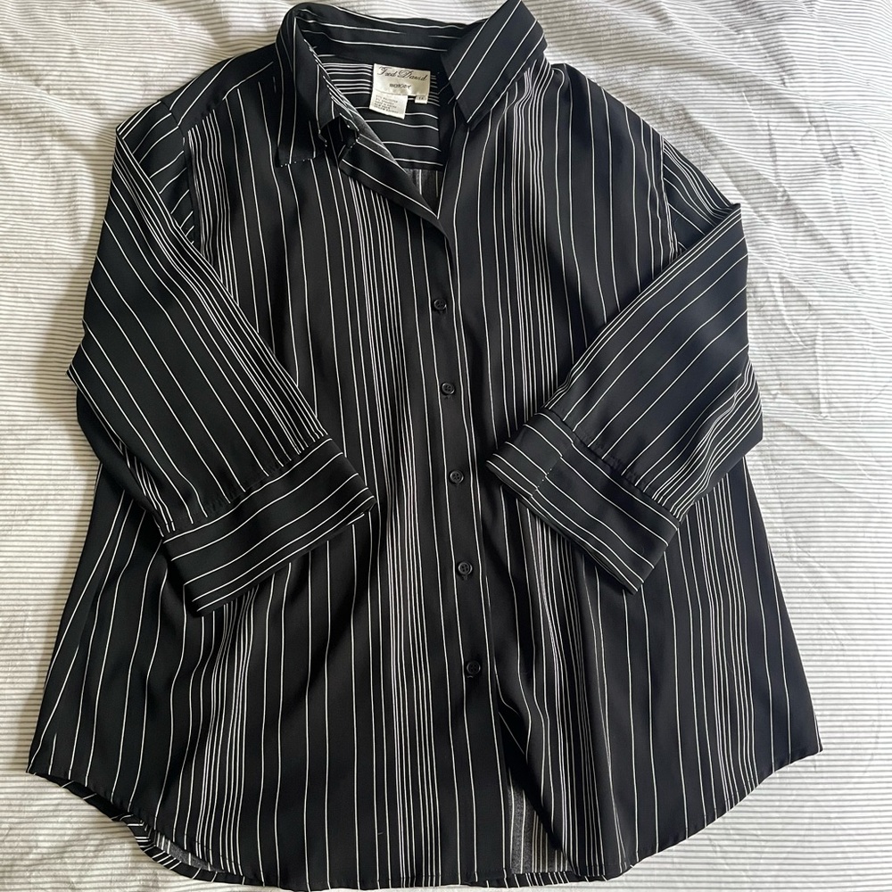 🌟3 for $25🌟 Vintage Oversized Striped Blouse with 3/4 Sleeves